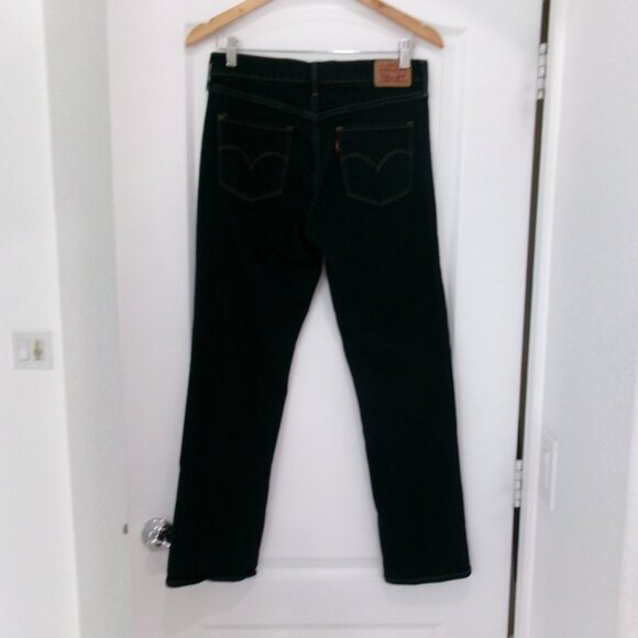 Like New Levi's 314 Shaping Straight Leg Jeans 29 x 28.5 Dark Blue Wash - Picture 8 of 14